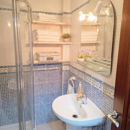 Beneharo En Apartamento *